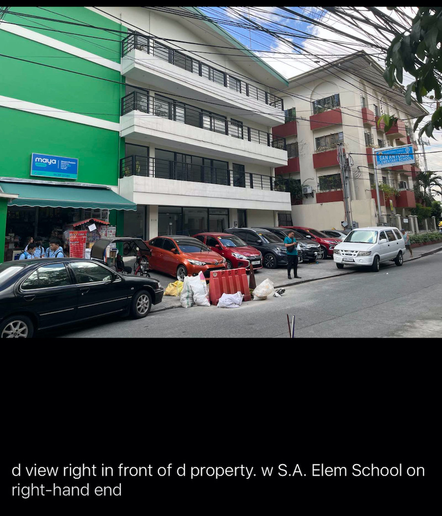 Duplex In San Antoni Makati City