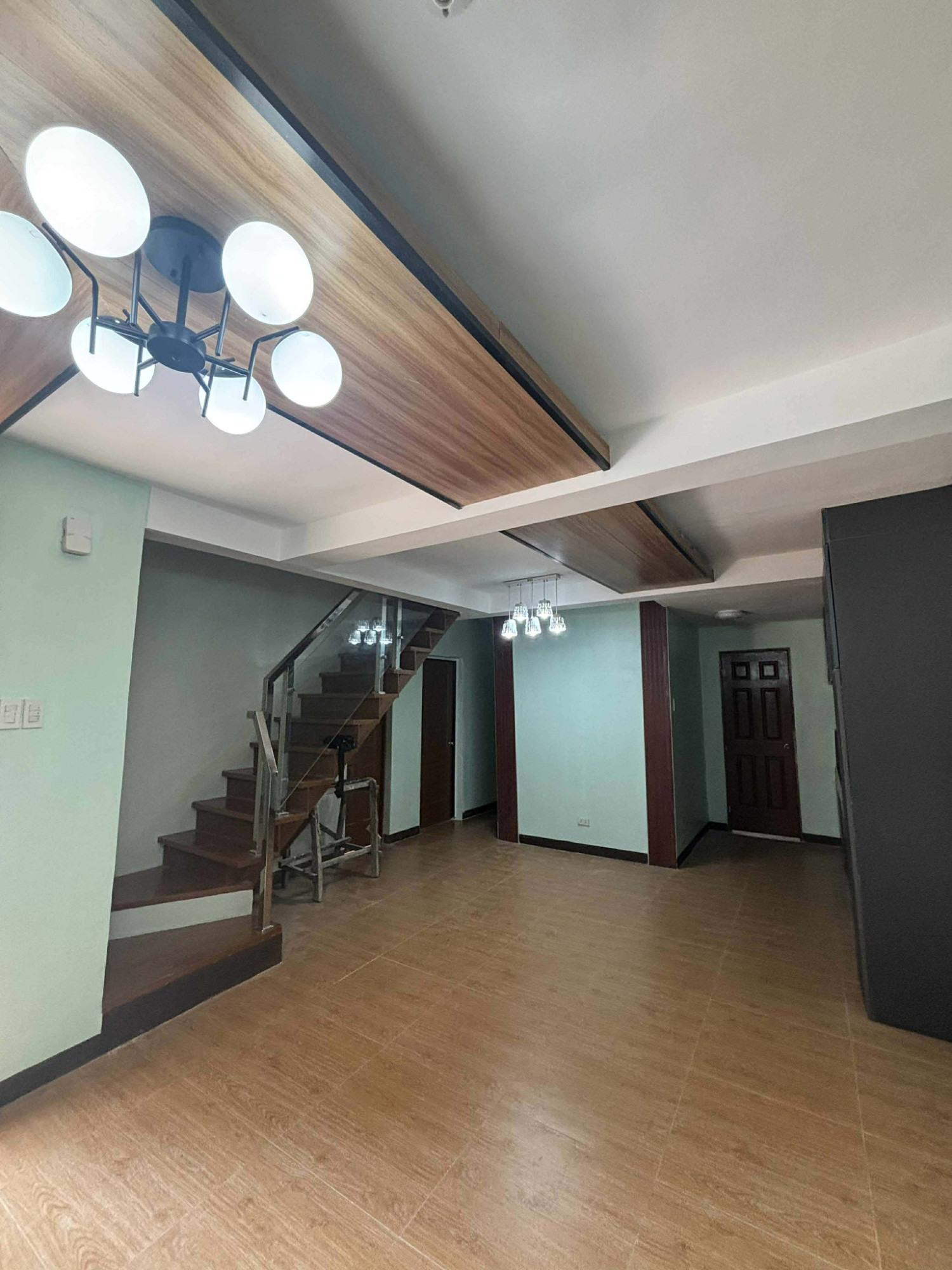 🏠 Someone spent ₱3M renovating this. You just move in.