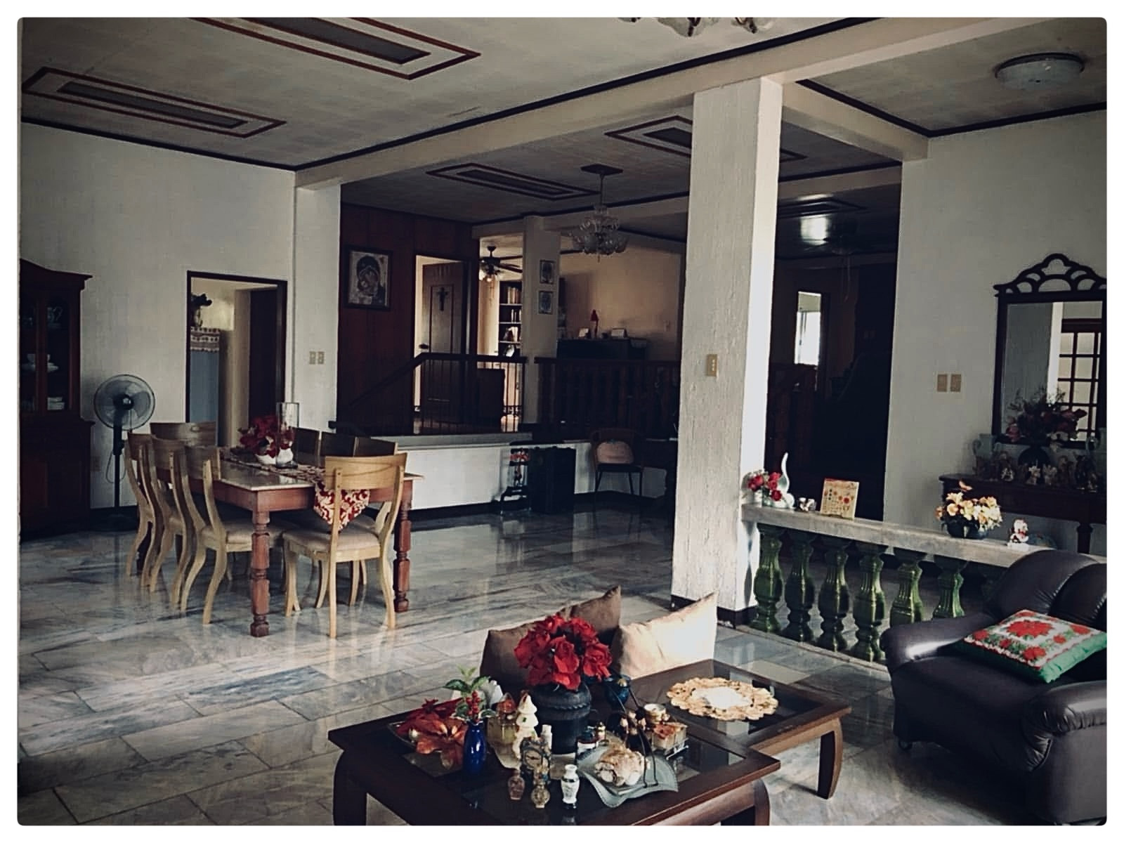 "Family priced ₱40M. Now ₱28M. Kids walk to Holy Spirit."