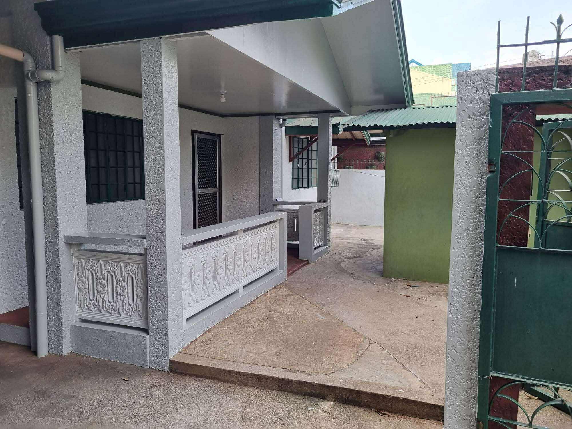 House and Lot @Don Antonio Heights with 3 units apartment